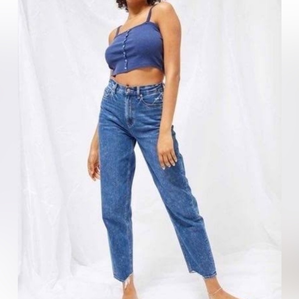 American Eagle relaxed mom jeans
